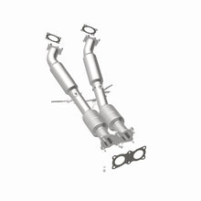 Load image into Gallery viewer, MagnaFlow Direct Fit Catalytic Converter 2008-2012 LR2 3.2 L Underbody - 52276