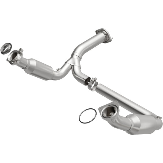 MagnaFlow 07-08 Chevrolet Tahoe 5.3L Direct Fit Converter - 5551194
