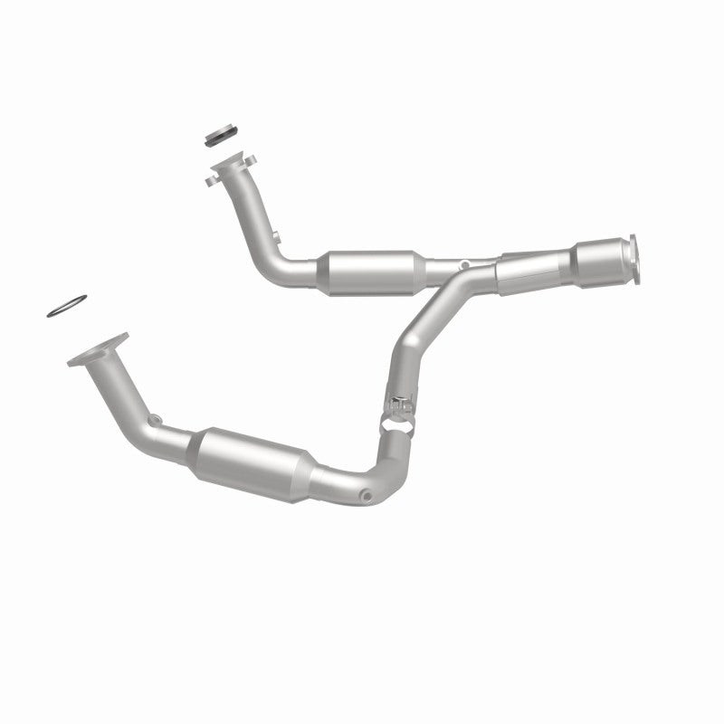 MagnaFlow Conv Direct Fit 07-09 Chevy Trailblazer SS 6.0L V8 - 5451650