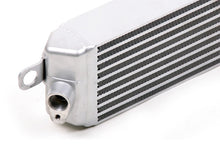 Load image into Gallery viewer, CSF 07-13 BMW M3 (E9X) Race-Spec Oil Cooler - 8025