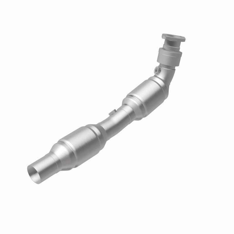 MagnaFlow Direct Fit Catalytic Converter 10-12 Chevy Camaro 6.2L P/S (49 State) - 49939