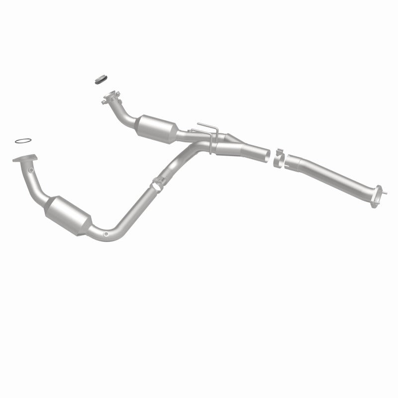 MagnaFlow 04-05 Chevrolet Express 1500 5.3L Direct Fit Converter - 4551211