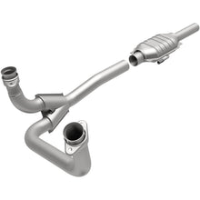 Load image into Gallery viewer, MagnaFlow Conv DF 88-95 Ford Trucks 5.8L V8 - 93312