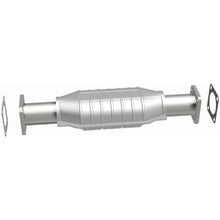 Load image into Gallery viewer, MagnaFlow Direct Fit Catalytic Converter 91-94 Isuzu Rodeo 3.1L V6 - 3391657