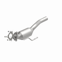 Load image into Gallery viewer, MagnaFlow 04-06 Volkswagen Touareg 3.2L Direct Fit Converter - 5491979