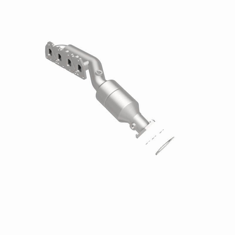 MagnaFlow Direct Fit Catalytic Converter 02-04 VW Passat 4.0L - 51213