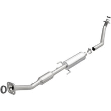 Load image into Gallery viewer, MagnaFlow OEM Grade 03-06 Pontiac Vibe GT 1.8L Direct Fit Federal Catalytic Converter - 52458