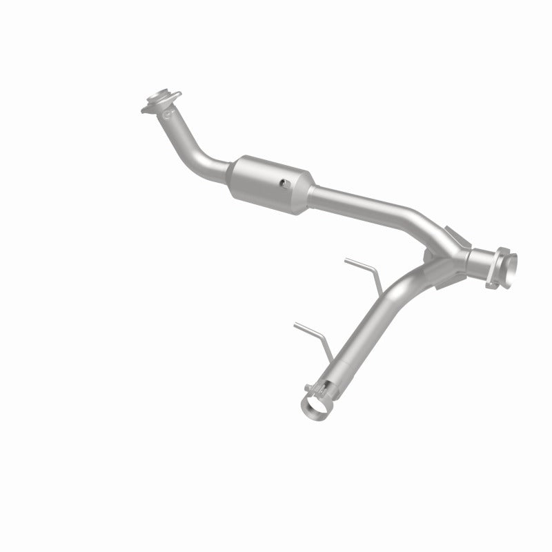 MagnaFlow Direct Fit Catalytic Converter 05-06 Lincoln Navigator 5.4L w/ 3in Main Piping - 52508