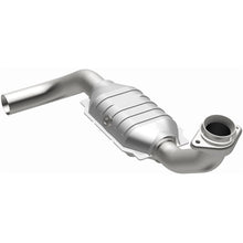 Load image into Gallery viewer, MagnaFlow Direct Fit Catalytic Converter 03-05 Ford Expedition/05-06 Lincoln Navigator 5.4L D/S - 93126