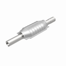Load image into Gallery viewer, MagnaFlow Direct Fit Catalytic Converter Riviera 95-96 - 23404