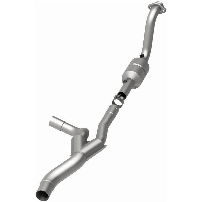 MagnaFlow Direct Fit Catalytic Converter 04-06 Dodge Durango 5.7L Passenger Side - 49499
