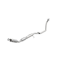 Load image into Gallery viewer, MagnaFlow Direct Fit Catalytic Converter California 09-11 Toyota Corolla / Matrix L4-1.8LGAS - 551496