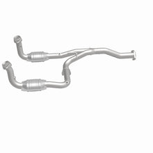 Load image into Gallery viewer, MagnaFlow Direct Fit Catalytic Converter 07 Jeep Liberty 3.7L - 23957