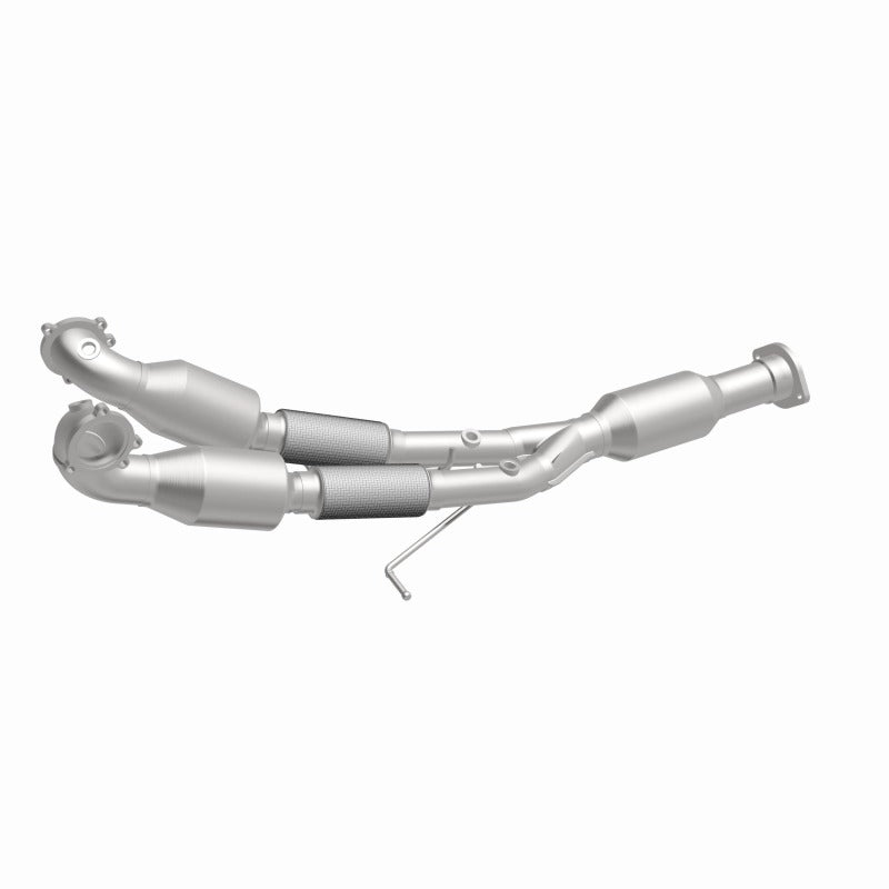 MagnaFlow 02-05 S80 2.9 L Underbody Direct Fit Converter - 52160