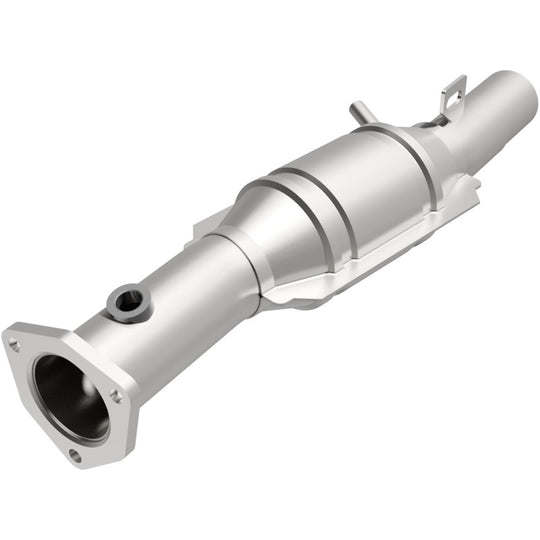 MagnaFlow Direct Fit Catalytic Converter 95 Volkswagen Golf 2.8L - 23713