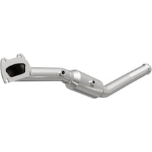Load image into Gallery viewer, MagnaFlow Direct Fit Catalytic Converter OEM 11-12 Jeep Grand Cherokee 3.6L - 5551737