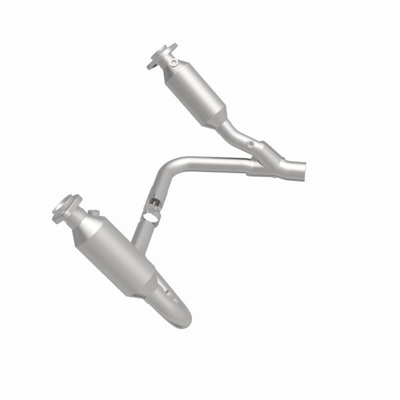 MagnaFlow 05-06 Dodge Durango 4.7L Direct Fit Converter - 4551832
