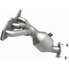Load image into Gallery viewer, MagnaFlow Direct Fit Catalytic Converter 06-09 Toyota RAV4 3.5L - 51820