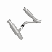 Load image into Gallery viewer, MagnaFlow Direct Fit Catalytic Converter 2008 Chrysler Aspen 4.7L/Dodge Durango 4.7L 2WD - 49638