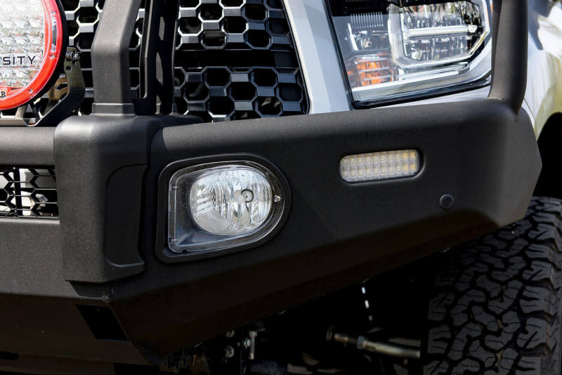 ARB Summit Combar Kit Textured Tundra 2014-17 ARB Fog Ii (Fit Kit NOT Included) - 3415020K