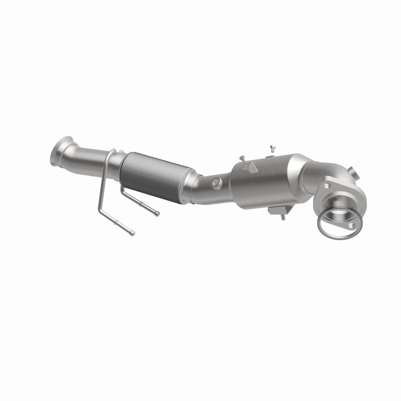 MagnaFlow Direct Fit Catalytic Converter 16-17 Ford Focus 2.3L Underbody - 21-427