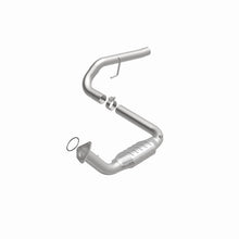 Load image into Gallery viewer, MagnaFlow Direct Fit Catalytic Converter 02-05 Escalade 6.0L Driver Side - 51878