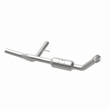 Load image into Gallery viewer, MagnaFlow 07-08 Ford F-150 4.6L Direct Fit Converter - 5451410