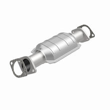 Load image into Gallery viewer, MagnaFlow Direct Fit Catalytic Converter 06-08 Hyun/Kia 3.8L - 93176