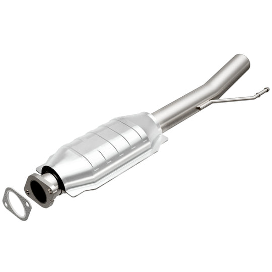 MagnaFlow Direct Fit Catalytic Converter 05-09 Escape/Trib 3.0 Rear OE - 49663