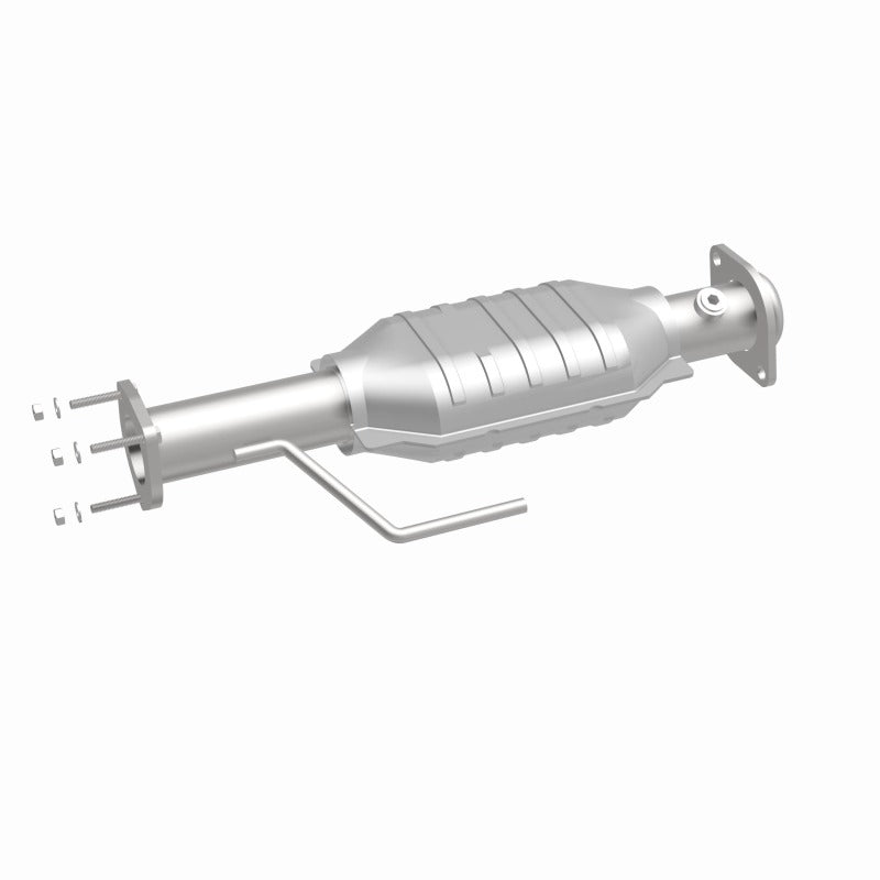 MagnaFlow Direct Fit Catalytic Converter 00-04 Jeep Wrangler 4.0L Rear/2.4L/2.5L - 23297