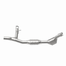 Load image into Gallery viewer, MagnaFlow Direct Fit Catalytic Converter 99 F-150 5.4L V8 P/S 2WD - 93397
