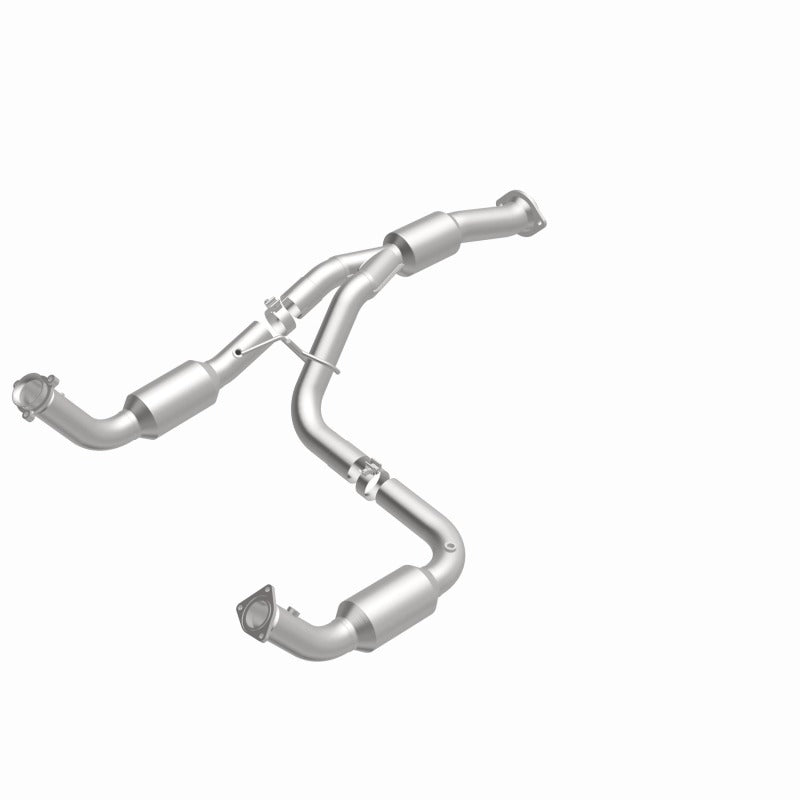 MagnaFlow 12-17 Chevrolet Express 3500 6.0L Direct Fit Converter - 5582113