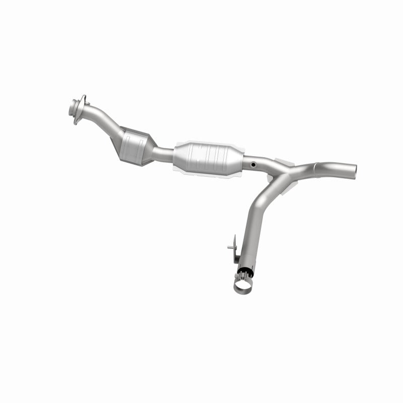 MagnaFlow Direct Fit Catalytic Converter 99 Ford F-150 4.6L - 23082