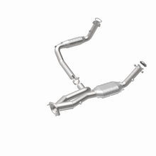 Load image into Gallery viewer, MagnaFlow DF Cat. Conv 02-06 Cadillac Truck. 8 5.3L Dual Conv. Y-Pipe Assy 2wd/Chevy Truck 99-07 - 51097
