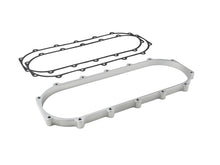 Load image into Gallery viewer, Skunk2 Ultra Series Honda/Acura Silver RACE Intake Manifold 1 Liter Spacer (Inc Gasket &amp; Hardware) - 907-05-9001