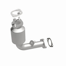 Load image into Gallery viewer, MagnaFlow Direct Fit Catalytic Converter 98-02Mitsu Mirage1.5 1.8LFr - 51488