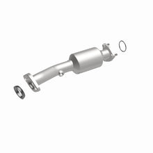 Load image into Gallery viewer, MagnaFlow 15-17 Honda Fit L4 1.5L OEM Grade Direct Fit Catalytic Converter - 21-491