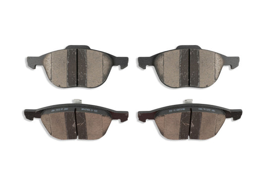 DBA 13-19 Ford C-Max Energi SEL Street Series Front Brake Pads - DB1679SS