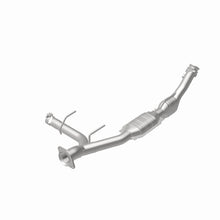 Load image into Gallery viewer, MagnaFlow Direct Fit Catalytic Converter 03-04 Ford Expedition 5.4L V8 Passenger Side - 24414