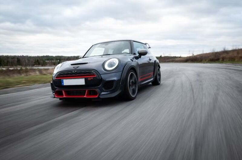 Ohlins 15-21 MINI Cooper/Cooper S (F55/F56/F57) FWD Road & Track Coilover System - MCS MU00S1