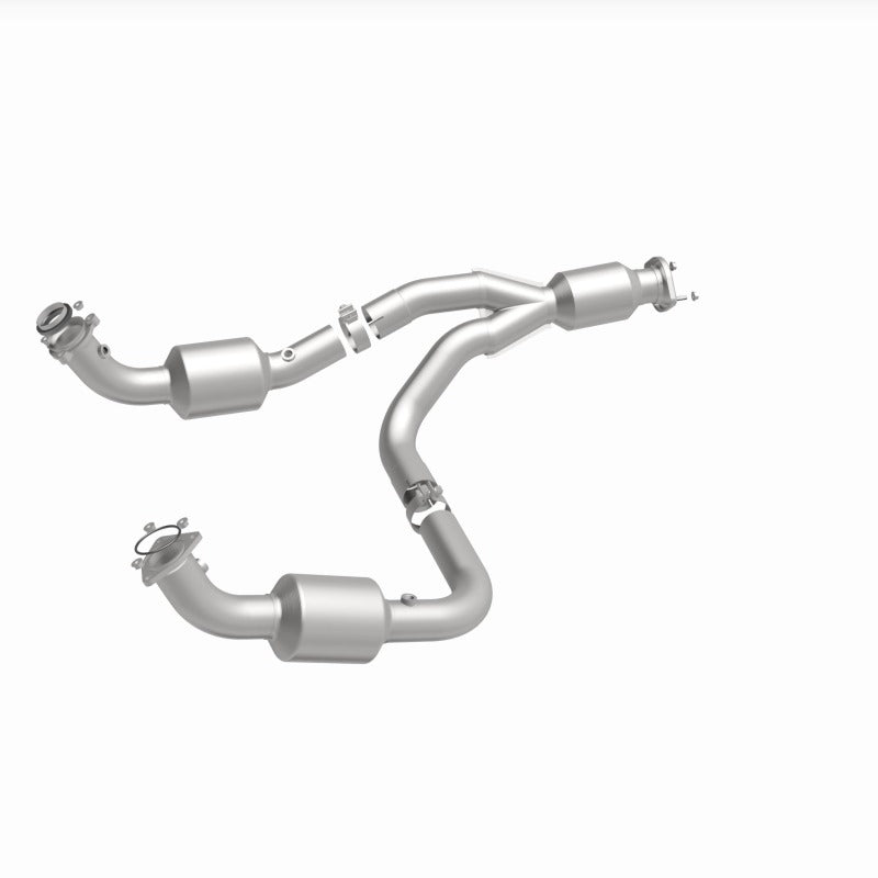 MagnaFlow 12-20 Chevrolet Express 4500 Underbody 6.0L Direct Fit Catalytic Converter - 280505