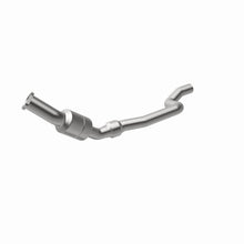 Load image into Gallery viewer, MagnaFlow Direct Fit Catalytic Converter 06-14 Chrysler 300 5.7L - 5561584