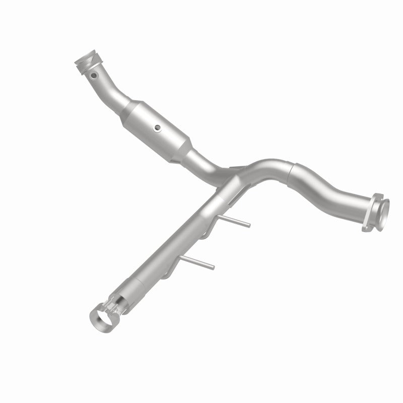 MagnaFlow Right Side Direct Fit Catalytic Converter 15-17 Ford F-150 5.0L - 21-470