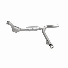 Load image into Gallery viewer, MagnaFlow Direct Fit Catalytic Converter 99-00 Ford F-150 4.2L 50S - 447142
