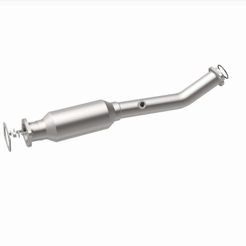 MagnaFlow 05-06 Nissan Titan 5.6L Direct Fit Converter - 5592218