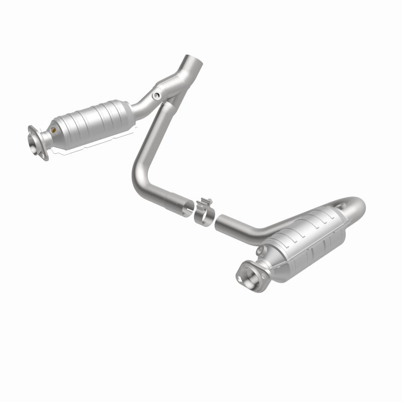MagnaFlow Direct Fit Catalytic Converter 05-07 Dodge Durango 3.7L/4.7L - 49832