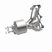 Load image into Gallery viewer, MagnaFlow Uni Catalytic Con DF 05-09 Hyundai Tucson  2.7 L P/S Manifold /05-07 Kia Truck - 50550