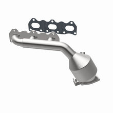 Load image into Gallery viewer, MagnaFlow Conv DF 00 Suzuki Grand Vitara 2.5L - 23060