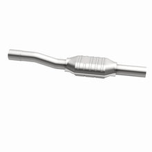 Load image into Gallery viewer, MagnaFlow Direct Fit Catalytic Converter 02-04 Jeep GC 4.0L Rear - 51698