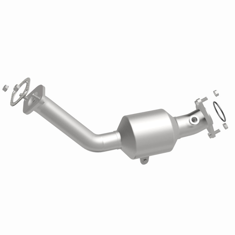 MagnaFlow Direct Fit Catalytic Converter 18-21 Infiniti Q50 3.0L - 6571415